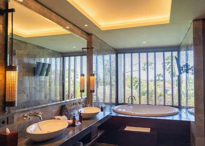 Adiwana Bisma 5*